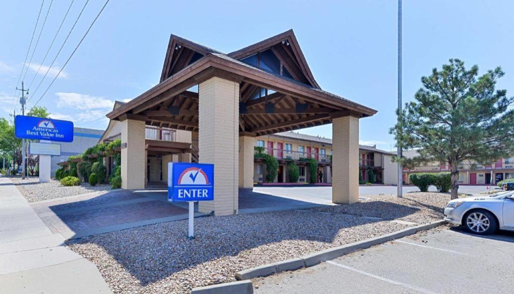 Days Inn By Wyndham Albuquerque Northeast Exteriér fotografie
