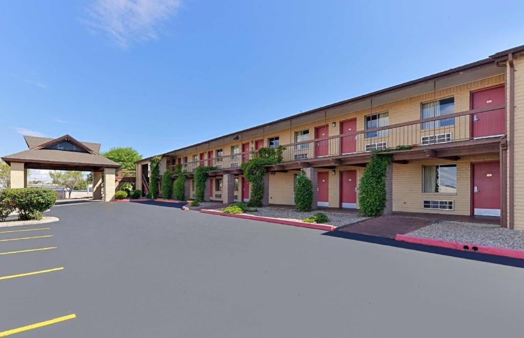 Days Inn By Wyndham Albuquerque Northeast Exteriér fotografie